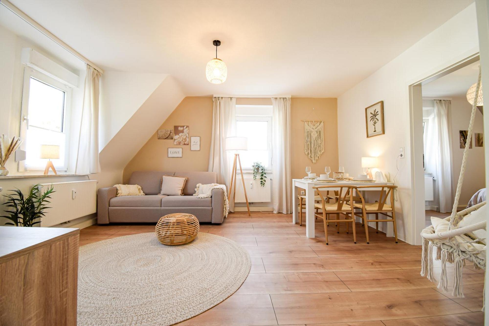 Boho-Apartment - Feel Like Home, Tiny Bathroom & Garage, 60M2 Mühlacker المظهر الخارجي الصورة