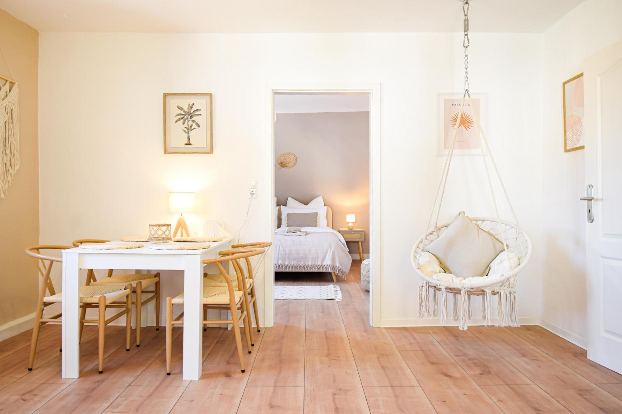 Boho-Apartment - Feel Like Home, Tiny Bathroom & Garage, 60M2 Mühlacker المظهر الخارجي الصورة